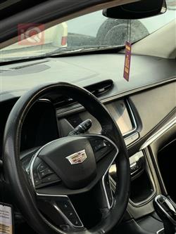 كاديلاك XT5